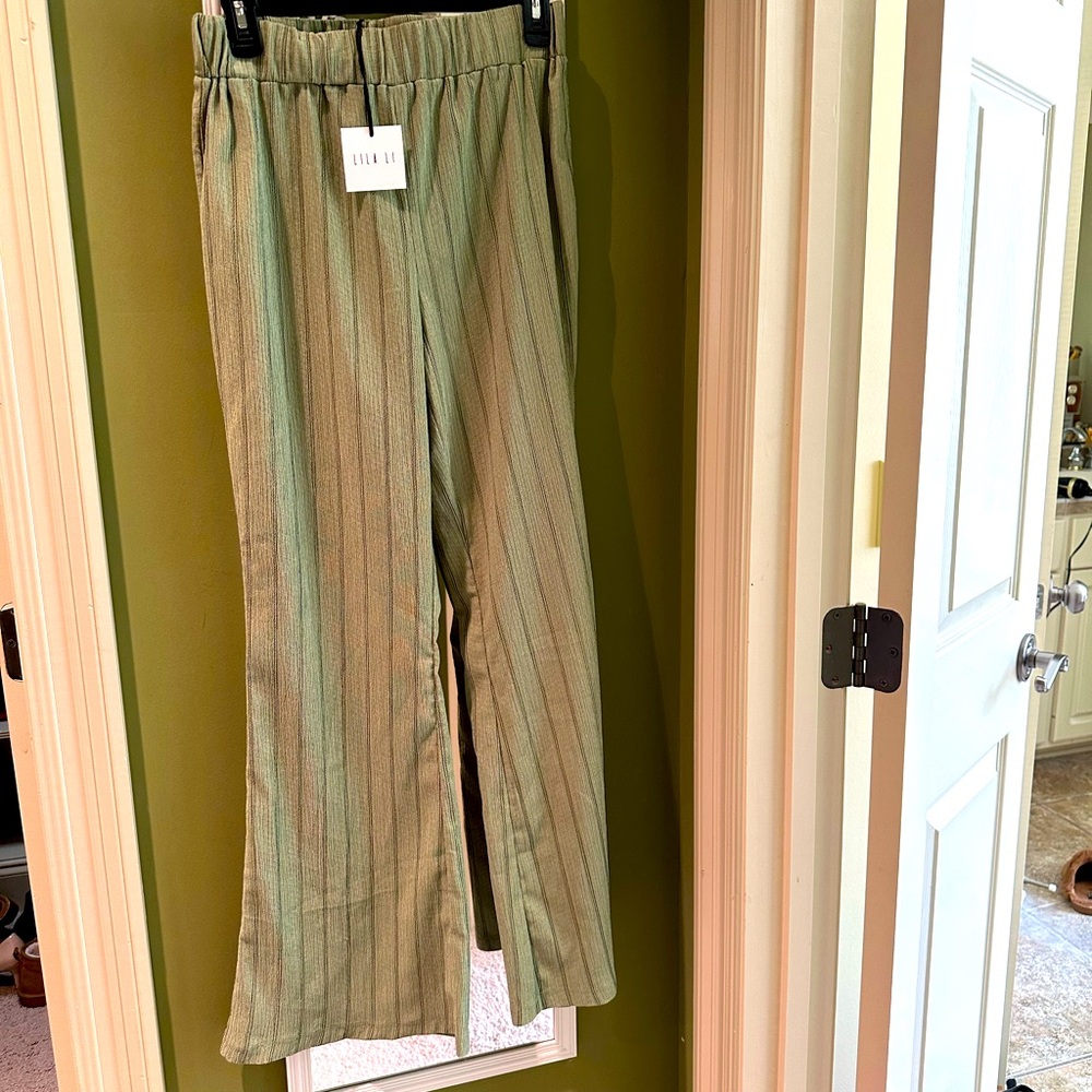 Wide Leg Green Pants
